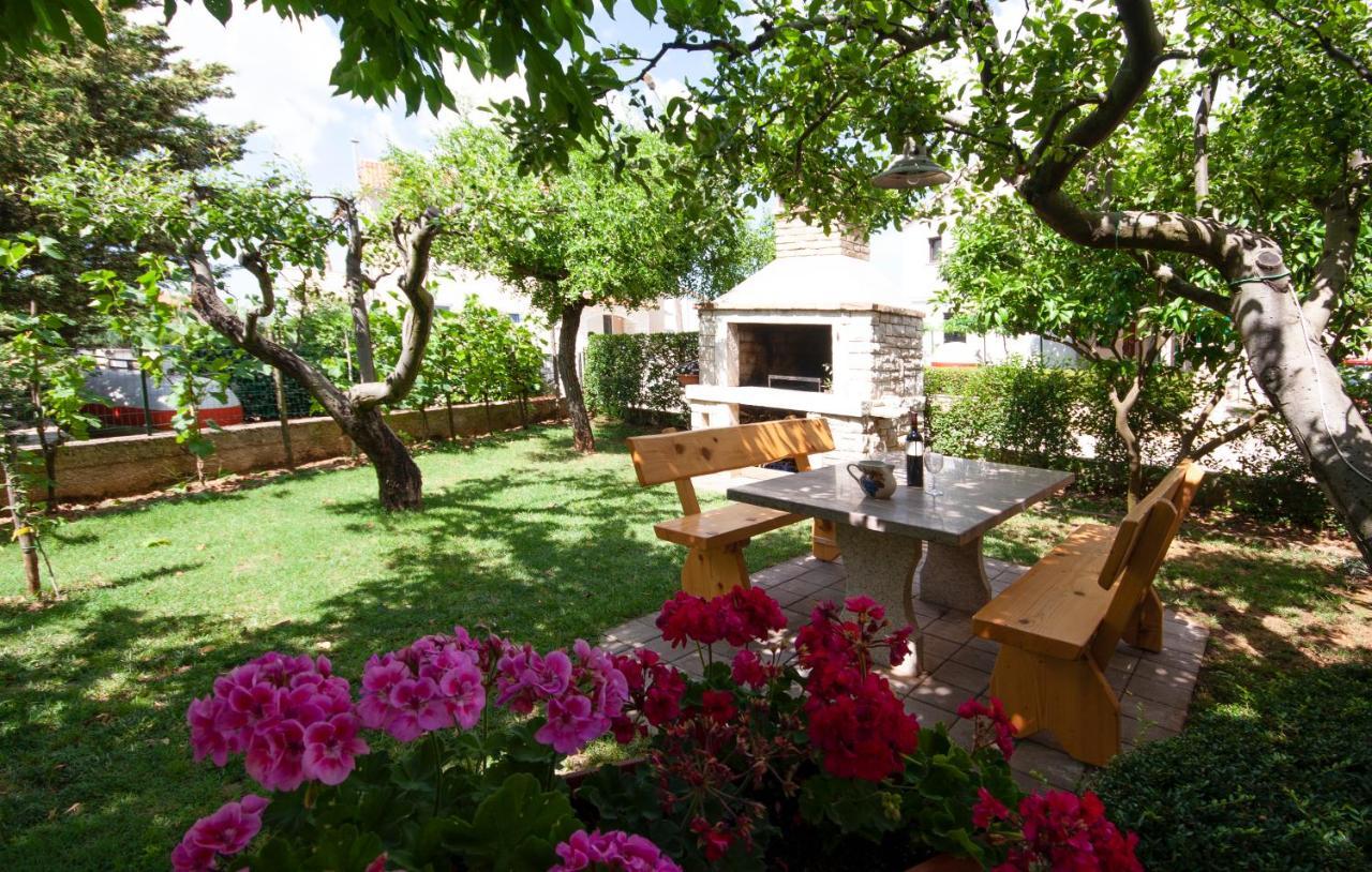 Guest House Ljubica メドゥリン エクステリア 写真