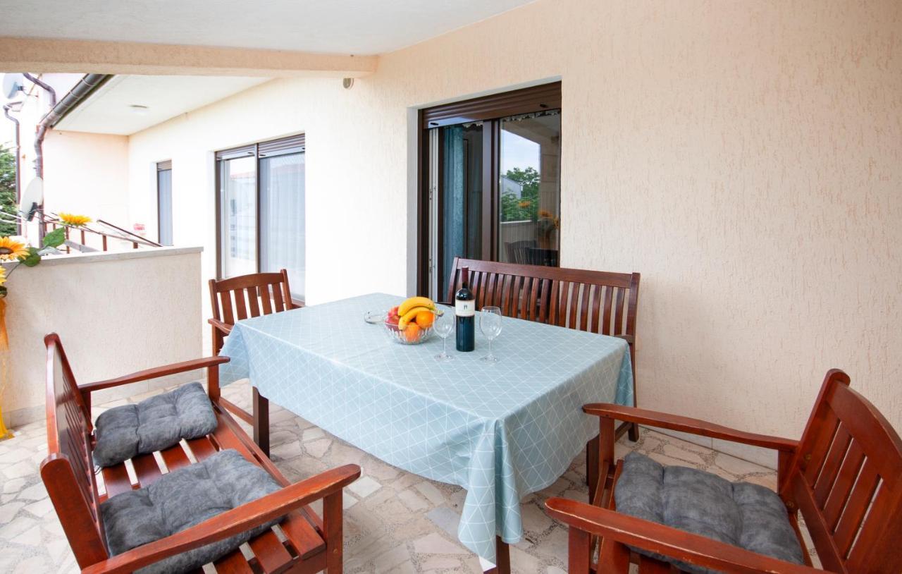 Guest House Ljubica メドゥリン エクステリア 写真