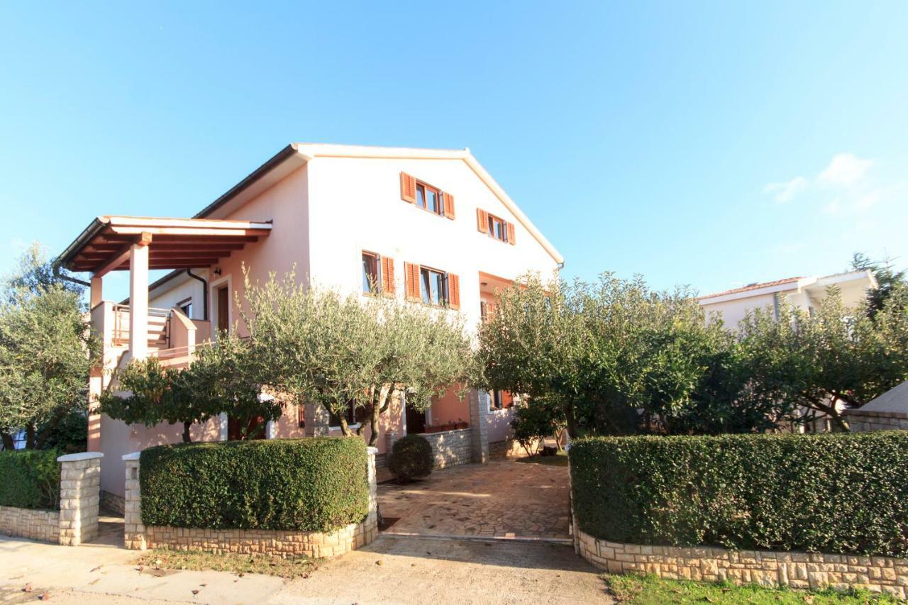 Guest House Ljubica メドゥリン エクステリア 写真